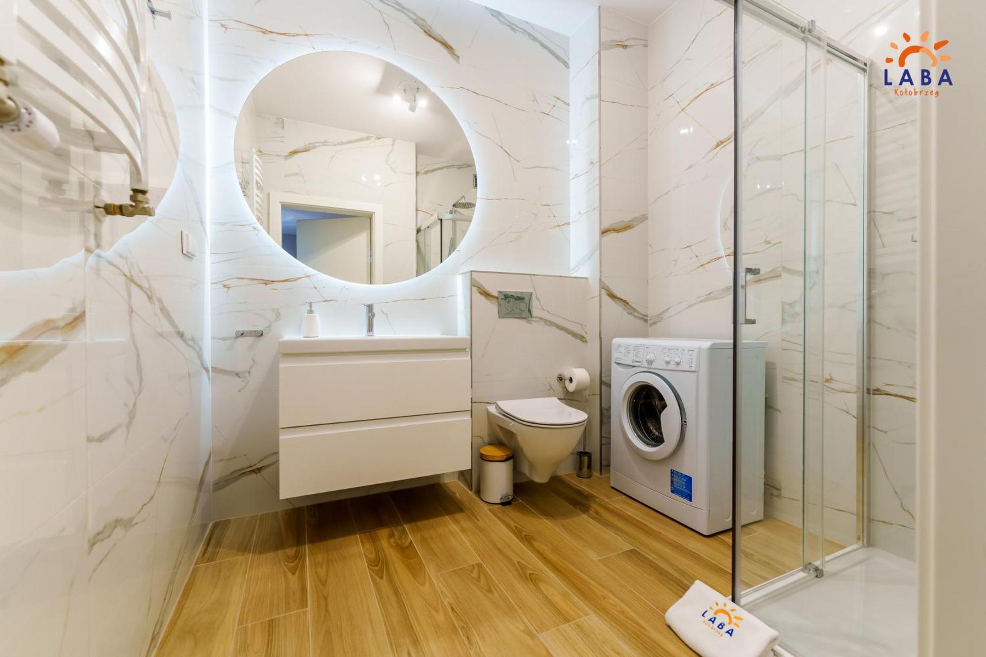 Laba Kolobrzeg Apartamenty Diune Z Parkingiem Екстериор снимка